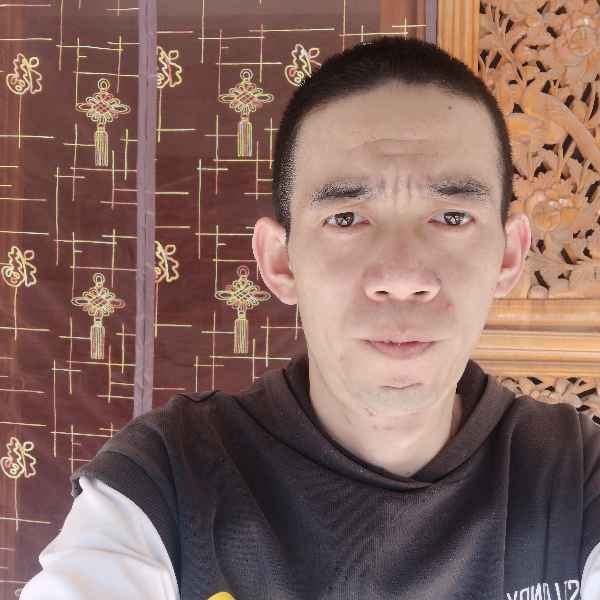 云南35岁单身帅哥真诚找对象-塔城征婚相亲网