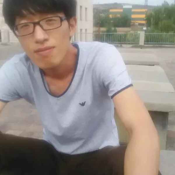 湖南26岁单身帅哥真诚找对象-塔城征婚相亲网