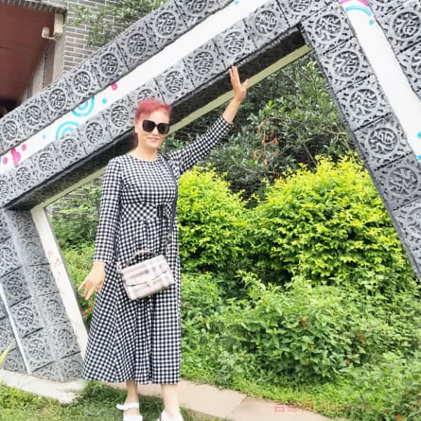 四川单身女孩真诚相亲找对象，塔城征婚相亲网