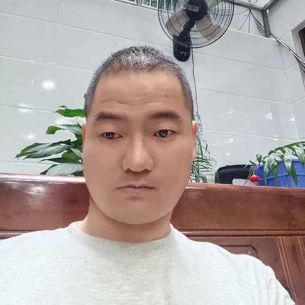 37岁岁福建单身帅哥 - 塔城吉缘网