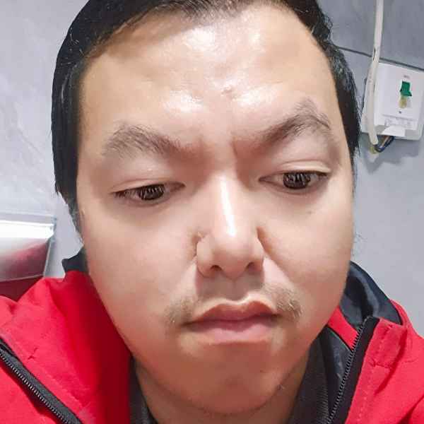 38岁岁江苏单身帅哥 - 塔城吉缘网