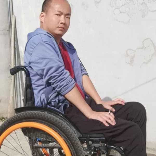 37岁岁陕西单身帅哥 - 塔城吉缘网