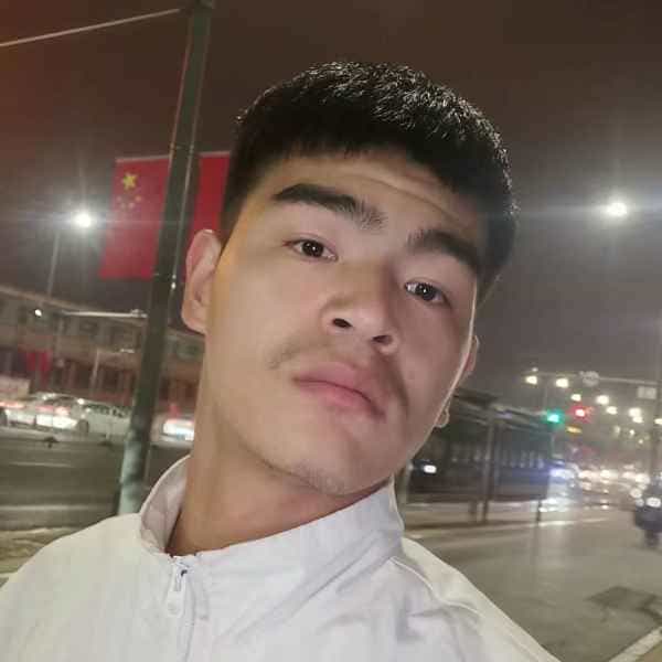 23岁岁山西单身帅哥 - 塔城吉缘网