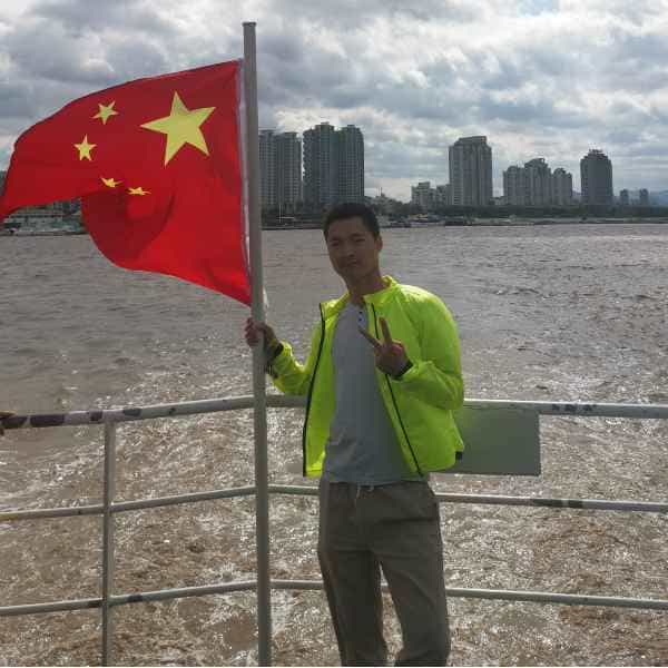 31岁岁浙江单身帅哥 - 塔城吉缘网
