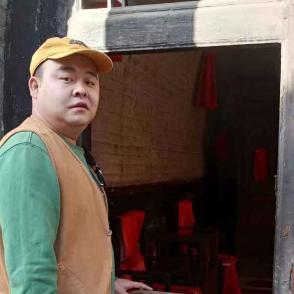 35岁岁陕西单身帅哥 - 塔城吉缘网