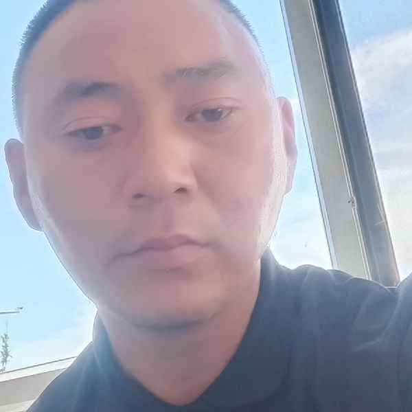 35岁岁内蒙古单身帅哥 - 塔城吉缘网