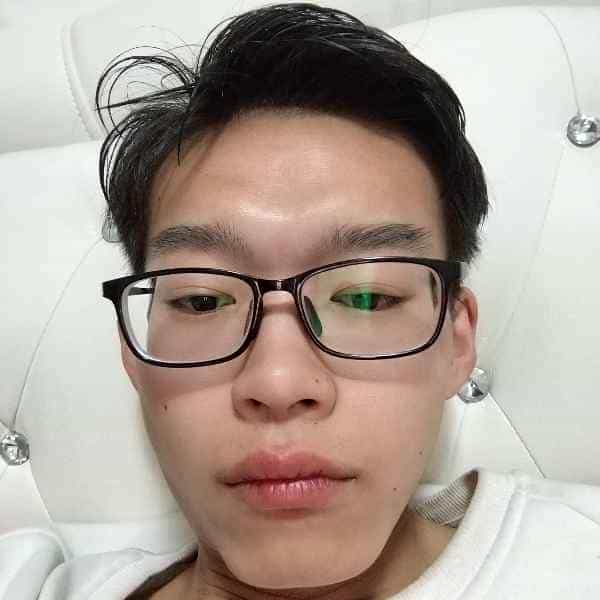 23岁岁河南单身帅哥 - 塔城吉缘网